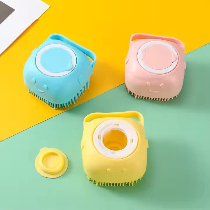 Pet Wash Brush with Built-In Shampoo Dispenser | Dog & Cat Grooming Tool
